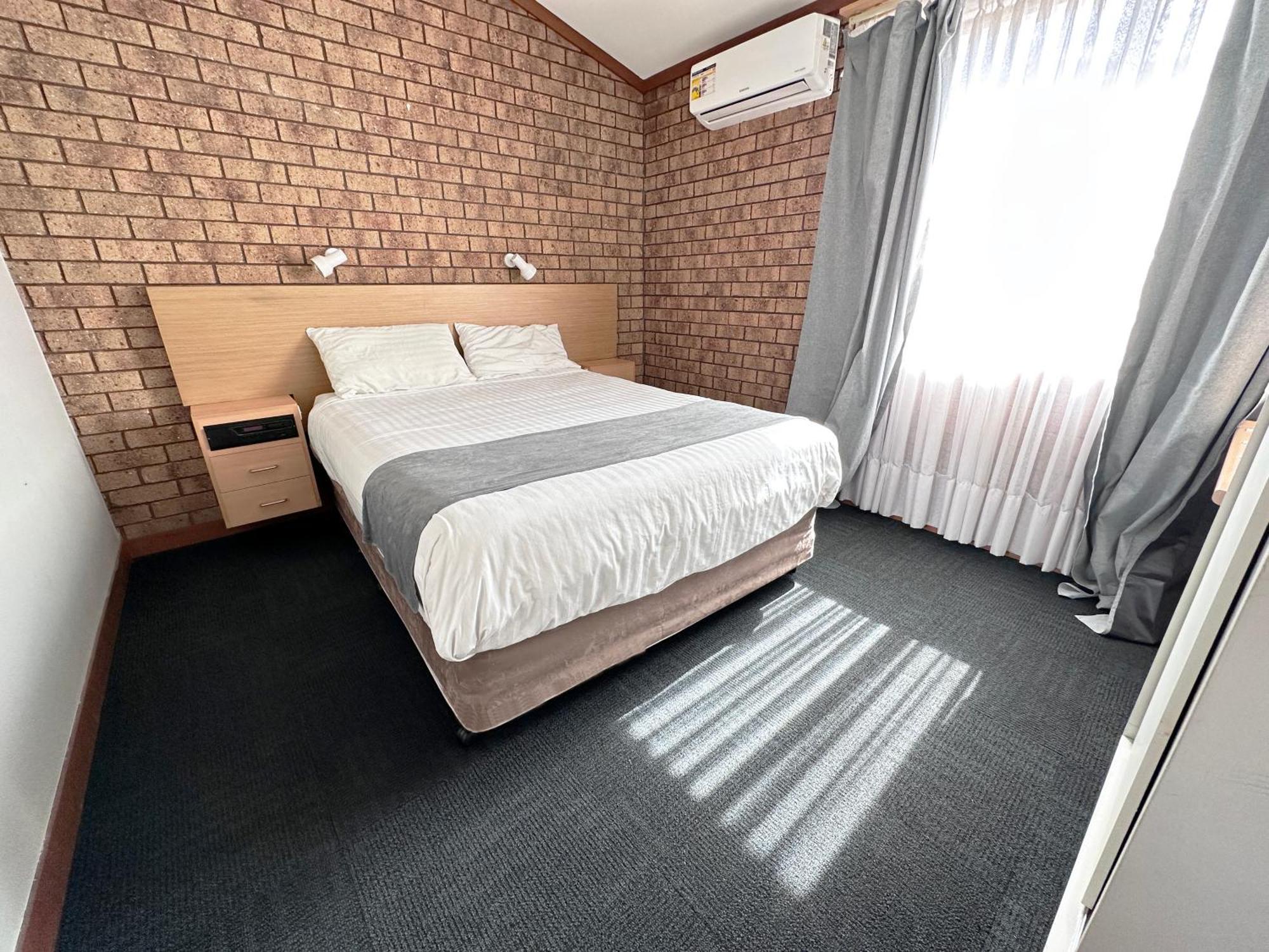 Spa Village Travel Inn Moree Rom bilde